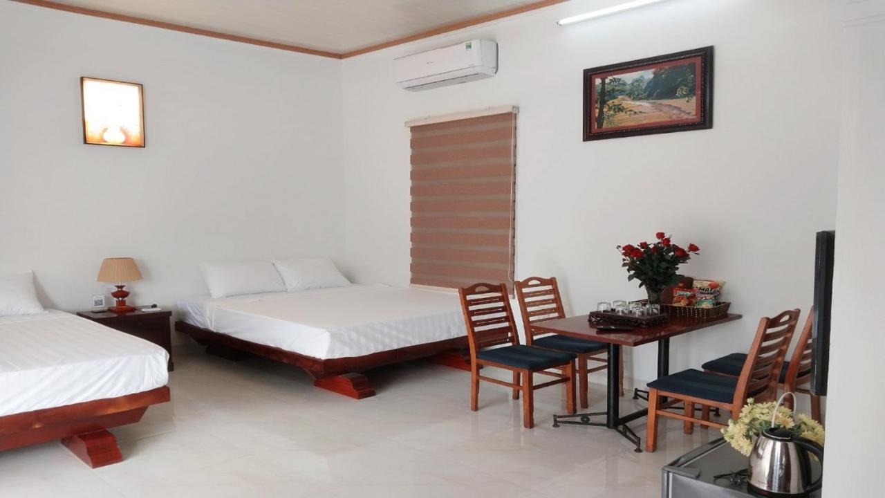 Nha Xanh Homestay นิญบิ่ญ ภายนอก รูปภาพ